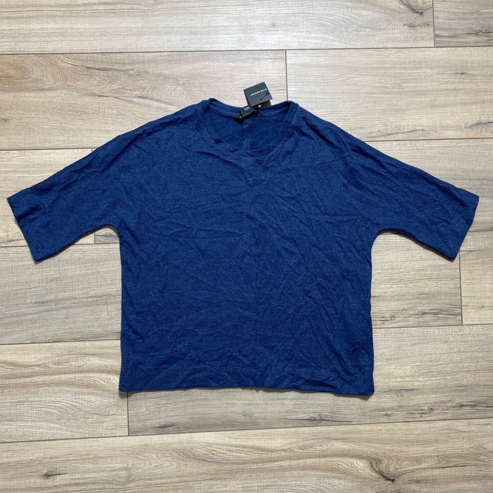 Club Monaco Women's Dolman Crew‎ Neck Tee Size S Blue Center Seam Front And Back